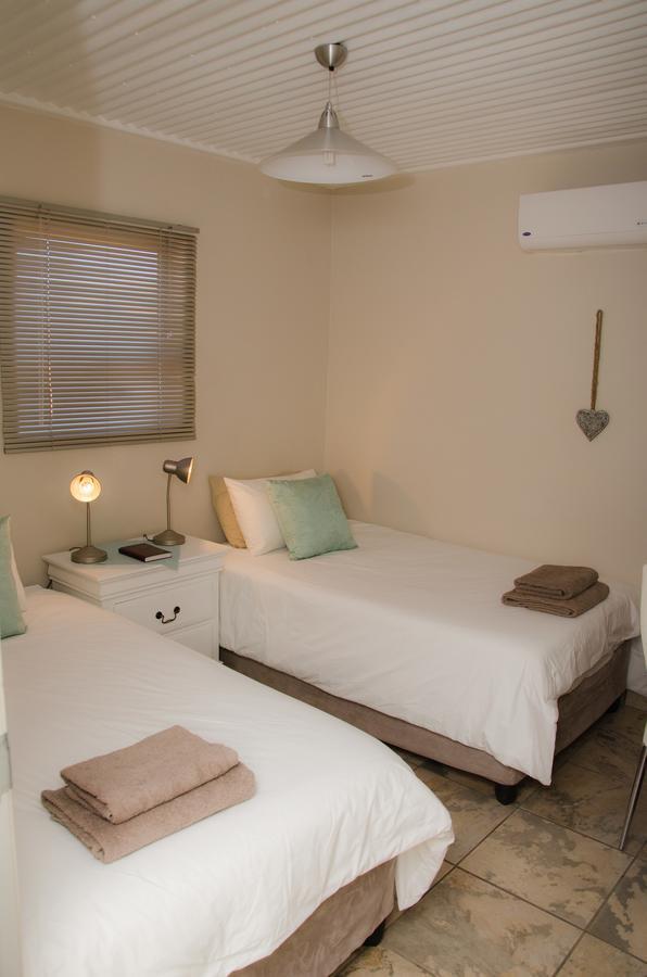 Kgalagadi Lodge Askham Luaran gambar