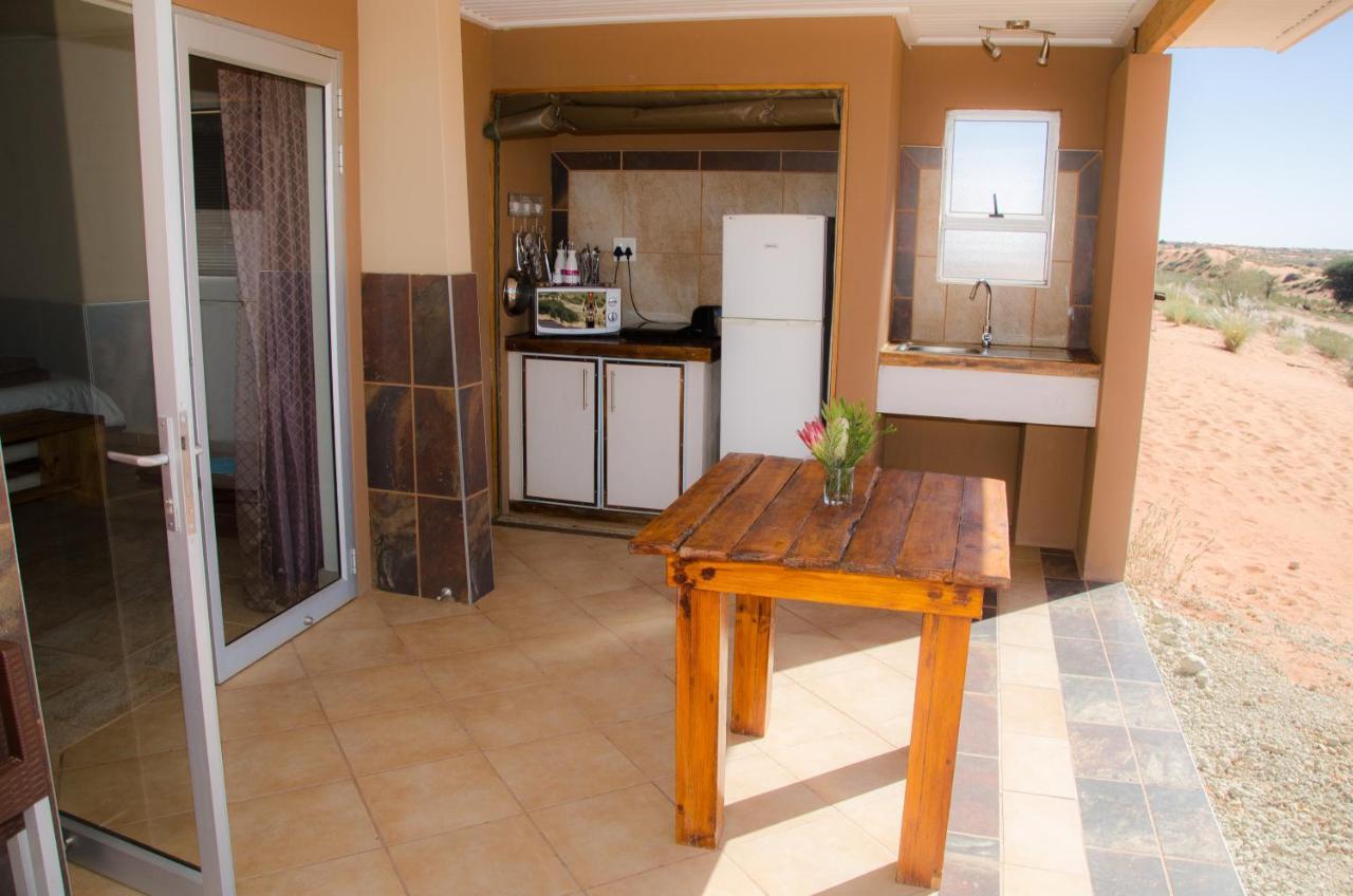 Kgalagadi Lodge Askham Luaran gambar